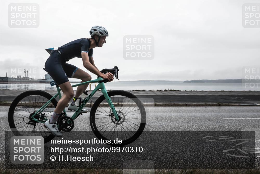 16.08.2026 - KN Förde Triathlon 2026 H.Heesch http://msf.ph/oto/9970310 16.08.2026 09:59:23 Radfahren 201, 268 meine-sportfotos.de