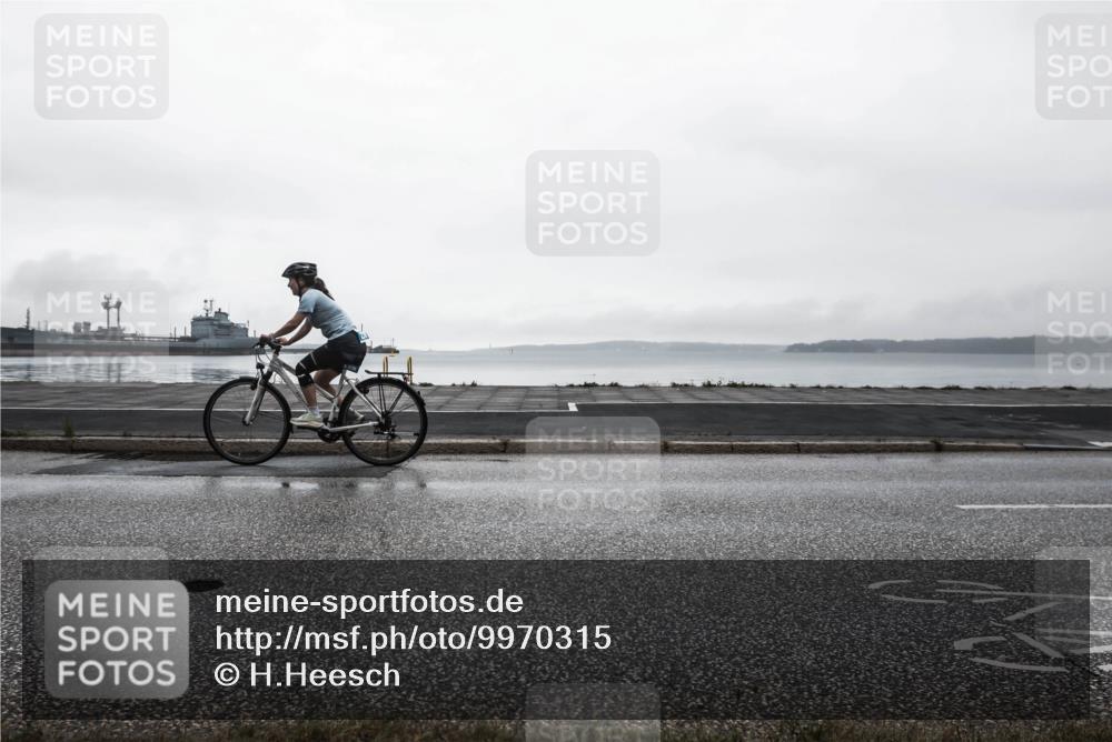 16.08.2026 - KN Förde Triathlon 2026 H.Heesch http://msf.ph/oto/9970315 16.08.2026 09:59:36 Radfahren 263 meine-sportfotos.de