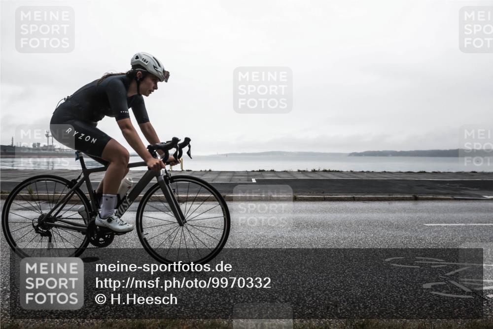 16.08.2026 - KN Förde Triathlon 2026 H.Heesch http://msf.ph/oto/9970332 16.08.2026 10:00:23 Radfahren 184, 267 meine-sportfotos.de