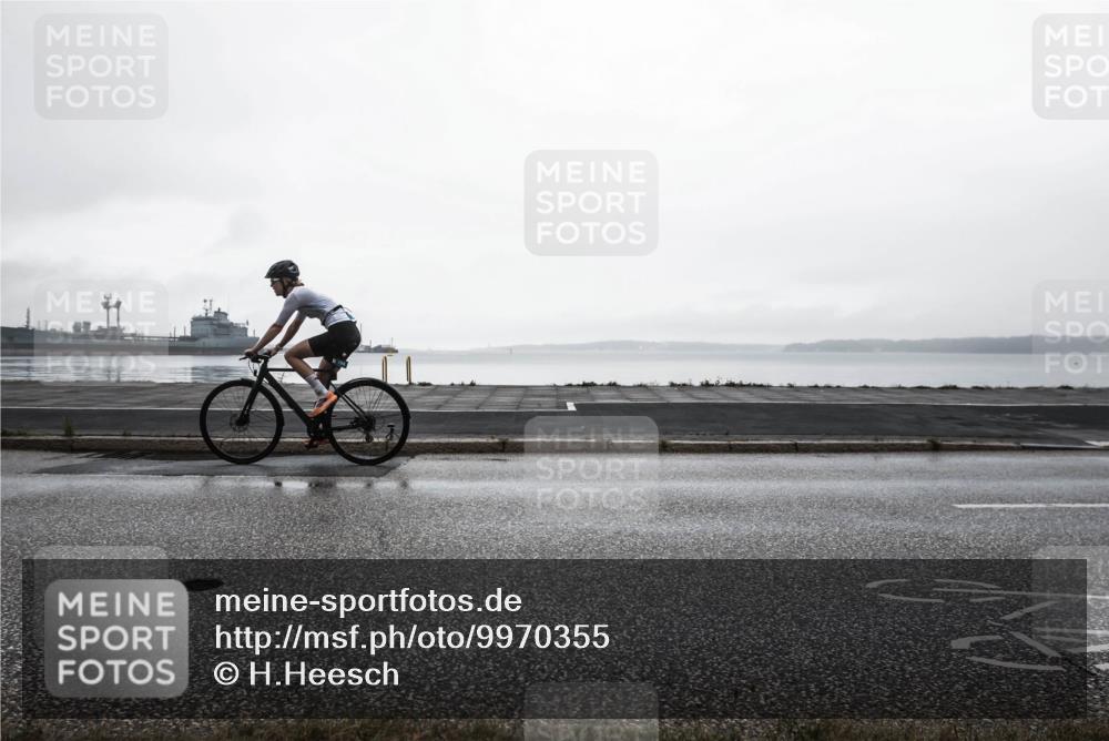 16.08.2026 - KN Förde Triathlon 2026 H.Heesch http://msf.ph/oto/9970355 16.08.2026 10:01:36 Radfahren 163, 191, 239, 255 meine-sportfotos.de