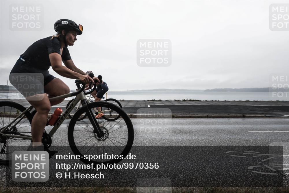 16.08.2026 - KN Förde Triathlon 2026 H.Heesch http://msf.ph/oto/9970356 16.08.2026 10:01:38 Radfahren 163, 191, 239, 245, 255 meine-sportfotos.de