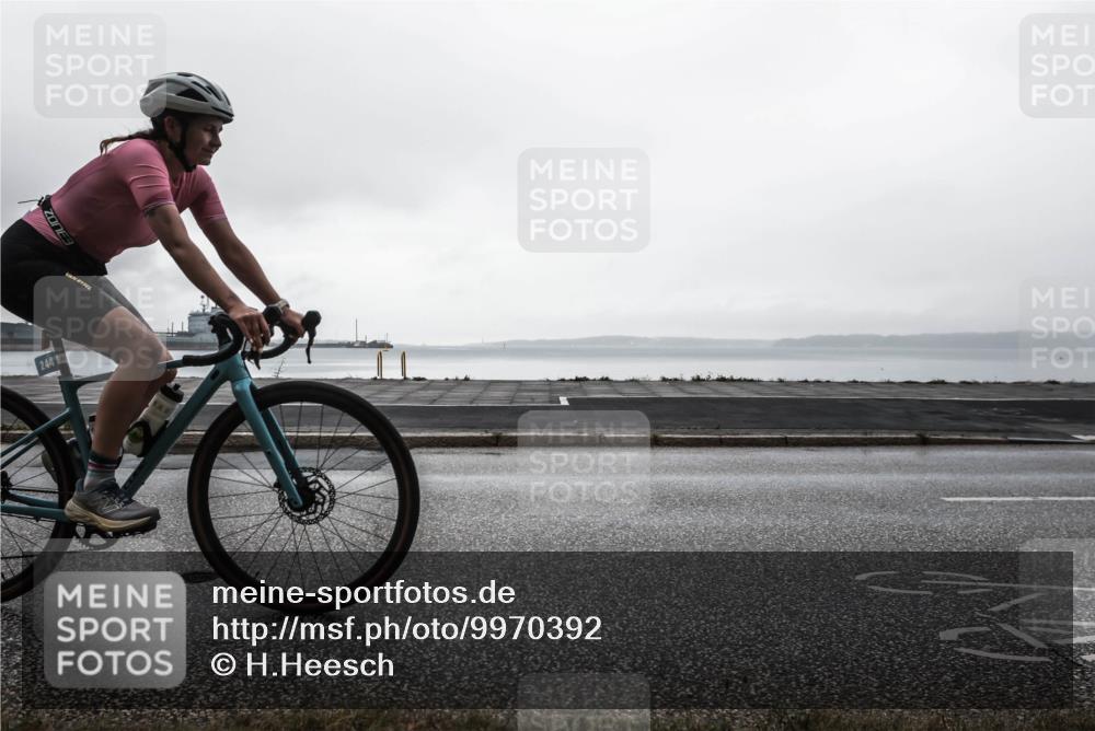 16.08.2026 - KN Förde Triathlon 2026 H.Heesch http://msf.ph/oto/9970392 16.08.2026 10:03:21 Radfahren 241, 244 meine-sportfotos.de