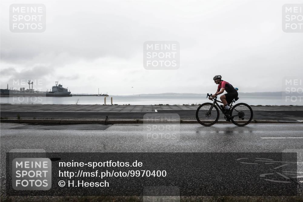 16.08.2026 - KN Förde Triathlon 2026 H.Heesch http://msf.ph/oto/9970400 16.08.2026 10:03:48 Radfahren 203, 235 meine-sportfotos.de