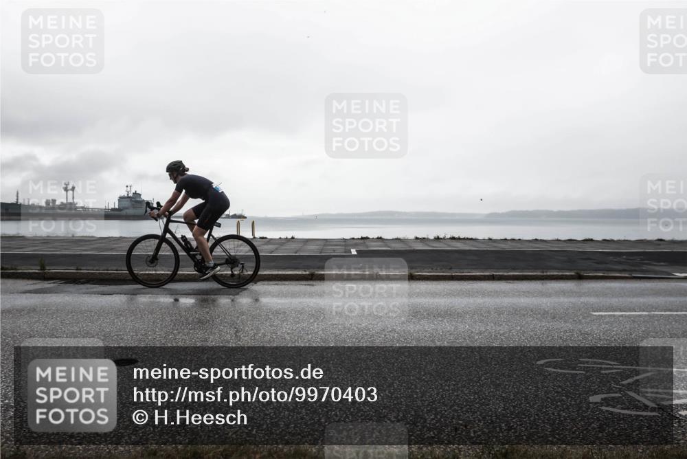 16.08.2026 - KN Förde Triathlon 2026 H.Heesch http://msf.ph/oto/9970403 16.08.2026 10:03:51 Radfahren 235 meine-sportfotos.de