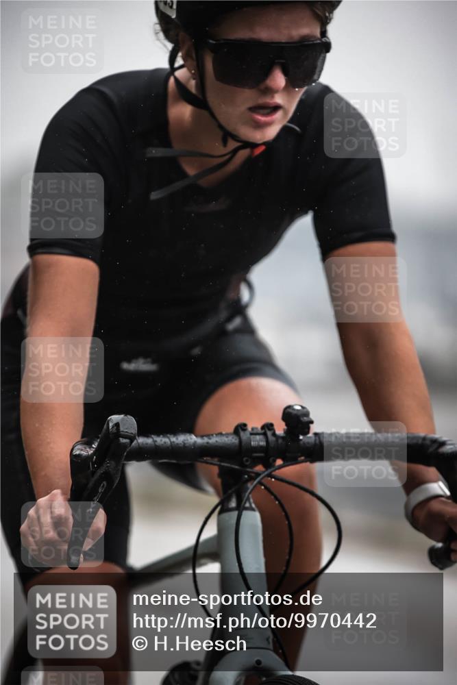 16.08.2026 - KN Förde Triathlon 2026 H.Heesch http://msf.ph/oto/9970442 16.08.2026 09:51:00 Radfahren 103, 127, 167, 176, 179, 181, 204 meine-sportfotos.de