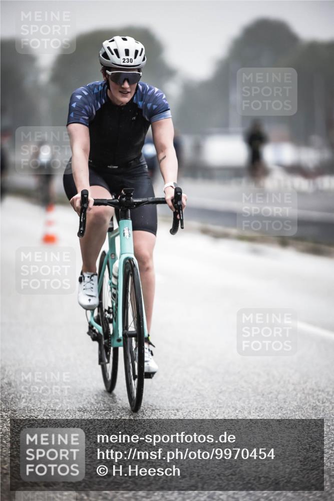 16.08.2026 - KN Förde Triathlon 2026 H.Heesch http://msf.ph/oto/9970454 16.08.2026 09:51:15 Radfahren 201, 203, 230 meine-sportfotos.de
