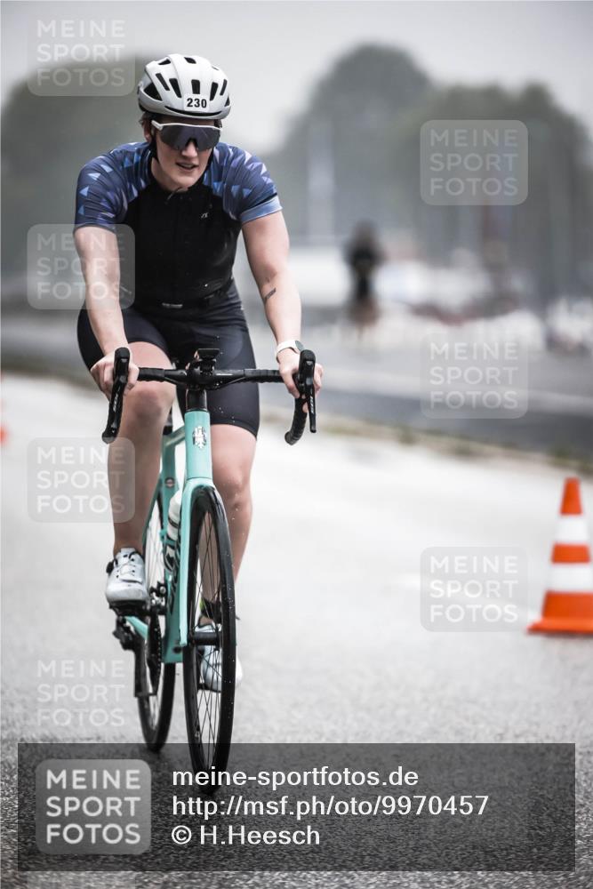 16.08.2026 - KN Förde Triathlon 2026 H.Heesch http://msf.ph/oto/9970457 16.08.2026 09:51:15 Radfahren 201, 203, 230 meine-sportfotos.de