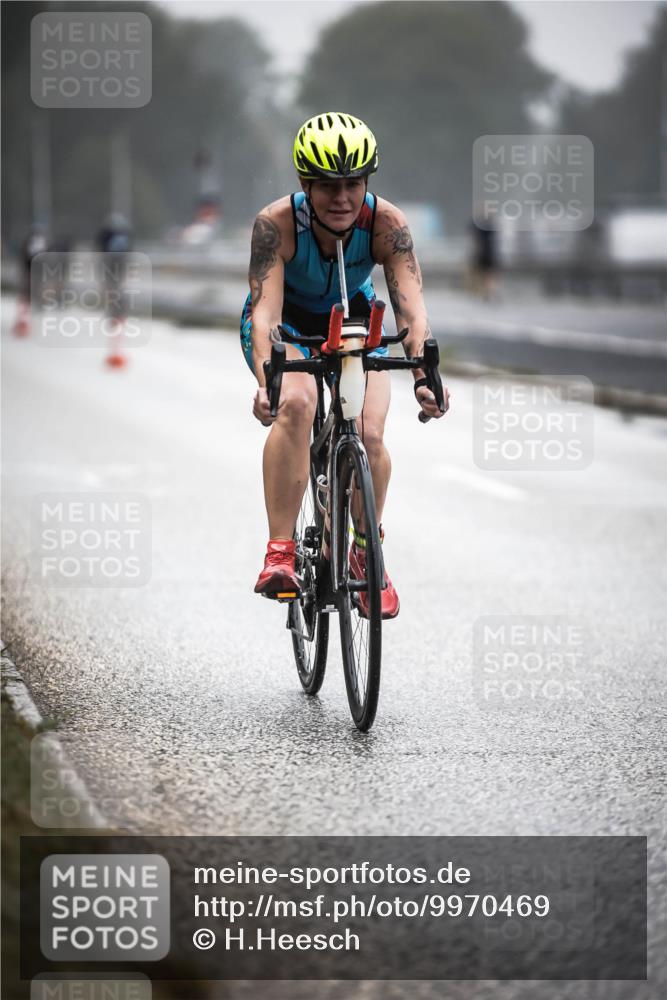 16.08.2026 - KN Förde Triathlon 2026 H.Heesch http://msf.ph/oto/9970469 16.08.2026 09:51:19 Radfahren 177, 201, 203, 264 meine-sportfotos.de