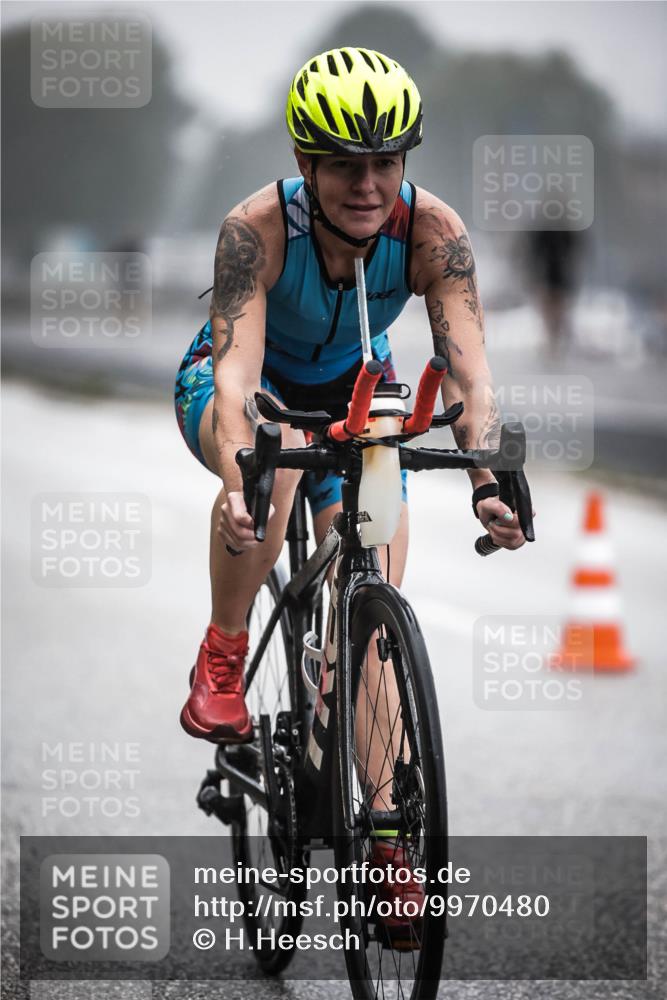 16.08.2026 - KN Förde Triathlon 2026 H.Heesch http://msf.ph/oto/9970480 16.08.2026 09:51:20 Radfahren 177, 201, 203, 264 meine-sportfotos.de