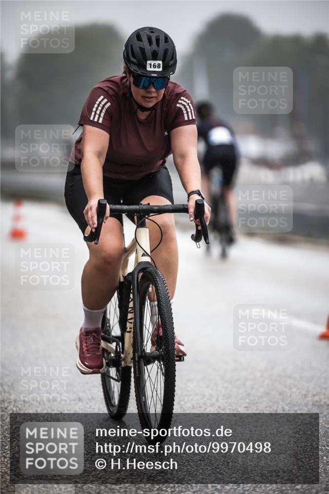 16.08.2026 - KN Förde Triathlon 2026 H.Heesch http://msf.ph/oto/9970498 16.08.2026 09:51:26 Radfahren 168, 177 meine-sportfotos.de