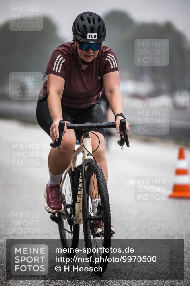 16.08.2026 - KN Förde Triathlon 2026 H.Heesch http://msf.ph/oto/9970500 16.08.2026 09:51:26 Radfahren 168, 177 meine-sportfotos.de