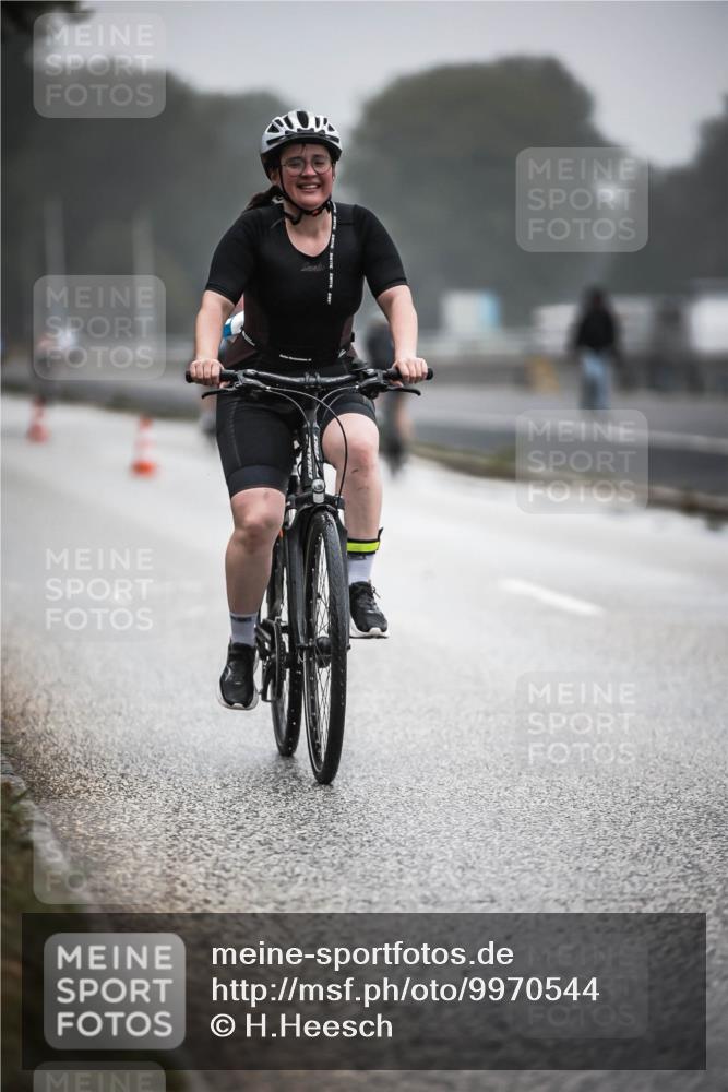16.08.2026 - KN Förde Triathlon 2026 H.Heesch http://msf.ph/oto/9970544 16.08.2026 09:54:32 Radfahren 182, 264 meine-sportfotos.de
