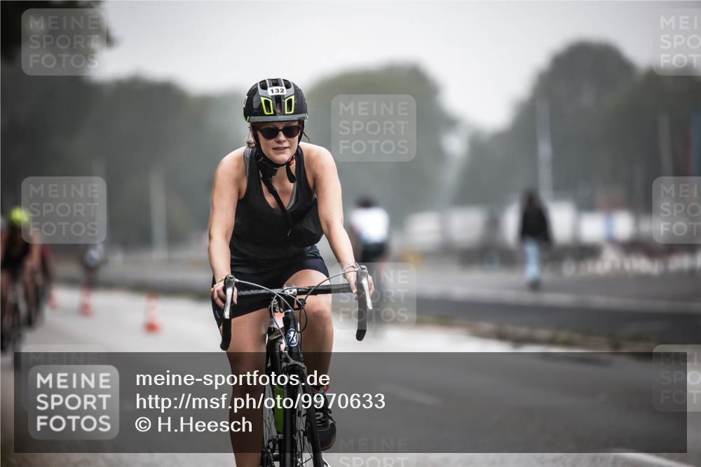 16.08.2026 - KN Förde Triathlon 2026 H.Heesch http://msf.ph/oto/9970633 16.08.2026 09:54:48 Radfahren 128, 132, 193, 241 meine-sportfotos.de