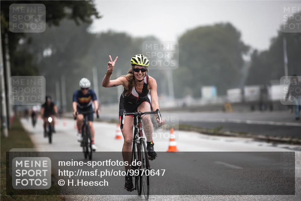 16.08.2026 - KN Förde Triathlon 2026 H.Heesch http://msf.ph/oto/9970647 16.08.2026 09:54:50 Radfahren 128, 132, 193, 241 meine-sportfotos.de
