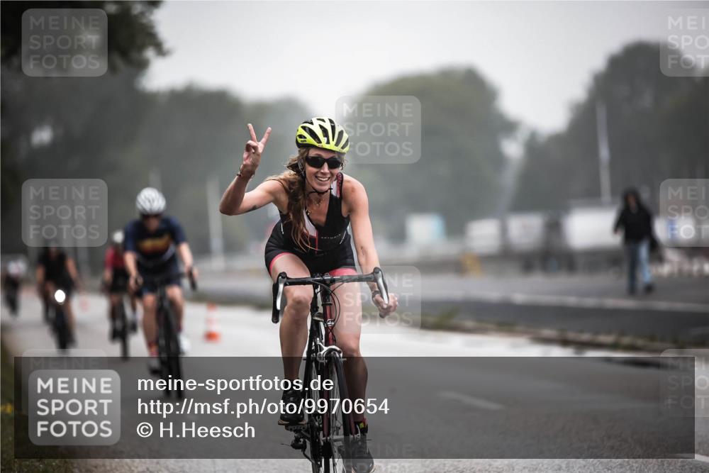 16.08.2026 - KN Förde Triathlon 2026 H.Heesch http://msf.ph/oto/9970654 16.08.2026 09:54:51 Radfahren 132, 193, 199, 241 meine-sportfotos.de