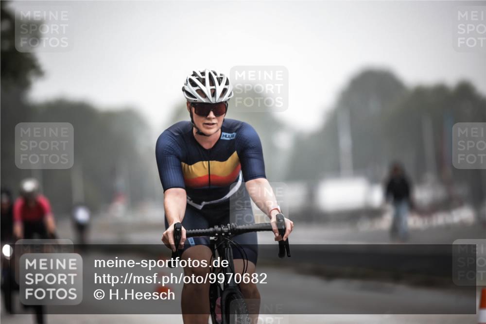 16.08.2026 - KN Förde Triathlon 2026 H.Heesch http://msf.ph/oto/9970682 16.08.2026 09:54:53 Radfahren 193, 199, 205, 241, 247, 256 meine-sportfotos.de
