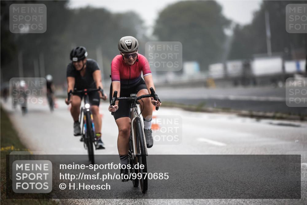 16.08.2026 - KN Förde Triathlon 2026 H.Heesch http://msf.ph/oto/9970685 16.08.2026 09:54:54 Radfahren 193, 199, 205, 241, 247, 256 meine-sportfotos.de