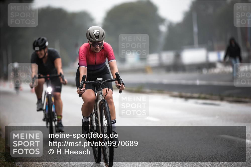 16.08.2026 - KN Förde Triathlon 2026 H.Heesch http://msf.ph/oto/9970689 16.08.2026 09:54:54 Radfahren 193, 199, 205, 241, 247, 256 meine-sportfotos.de