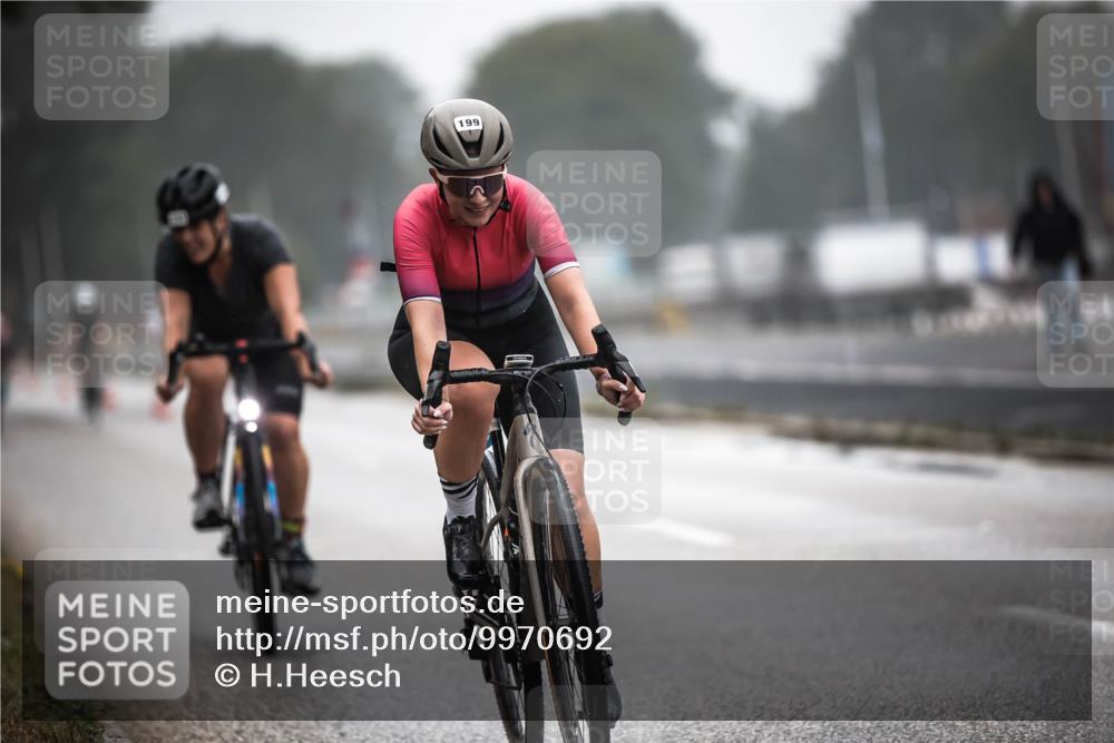 16.08.2026 - KN Förde Triathlon 2026 H.Heesch http://msf.ph/oto/9970692 16.08.2026 09:54:55 Radfahren 193, 199, 205, 241, 247, 256 meine-sportfotos.de