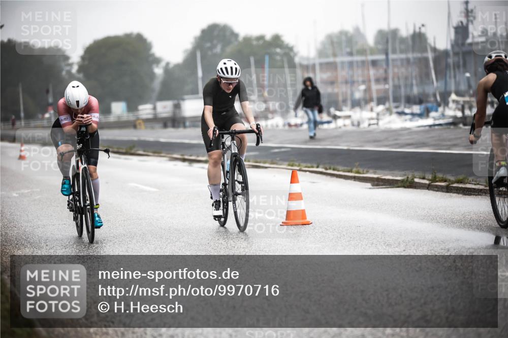 16.08.2026 - KN Förde Triathlon 2026 H.Heesch http://msf.ph/oto/9970716 16.08.2026 09:55:01 Radfahren 125, 214 meine-sportfotos.de