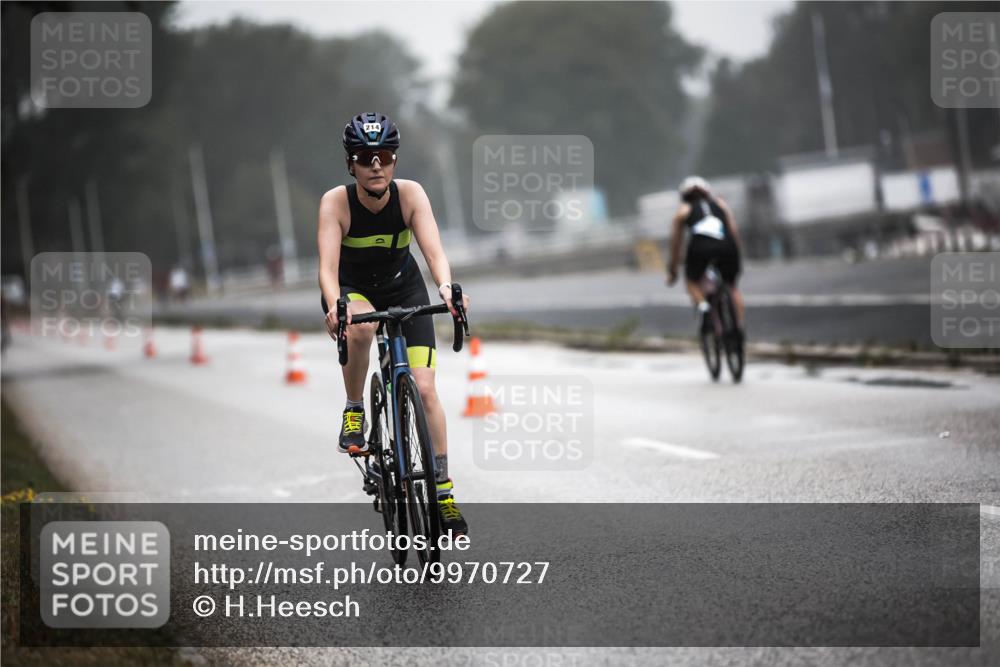 16.08.2026 - KN Förde Triathlon 2026 H.Heesch http://msf.ph/oto/9970727 16.08.2026 09:55:04 Radfahren 125, 214 meine-sportfotos.de