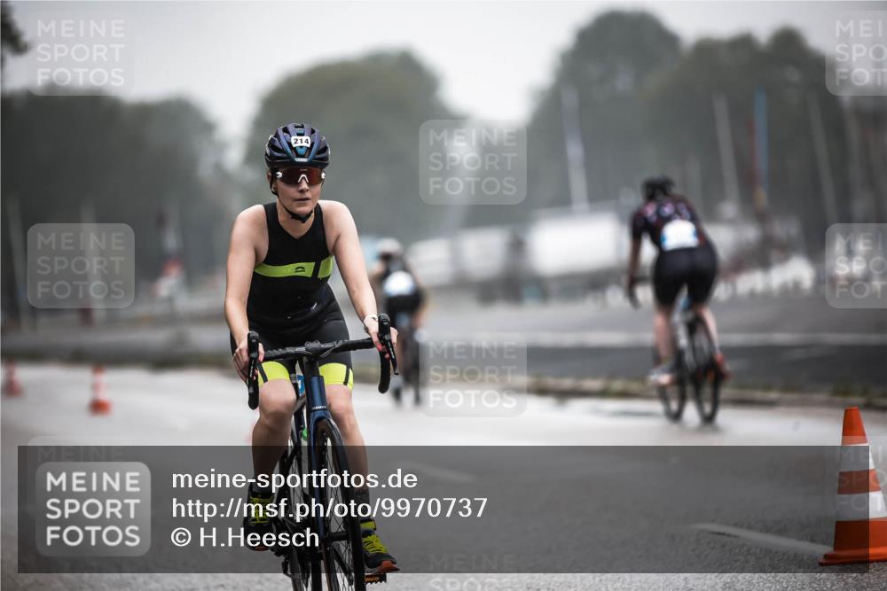 16.08.2026 - KN Förde Triathlon 2026 H.Heesch http://msf.ph/oto/9970737 16.08.2026 09:55:04 Radfahren 125, 214 meine-sportfotos.de