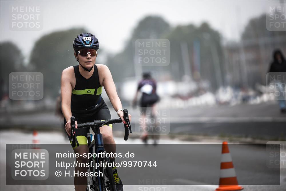 16.08.2026 - KN Förde Triathlon 2026 H.Heesch http://msf.ph/oto/9970744 16.08.2026 09:55:05 Radfahren 125, 170, 214 meine-sportfotos.de