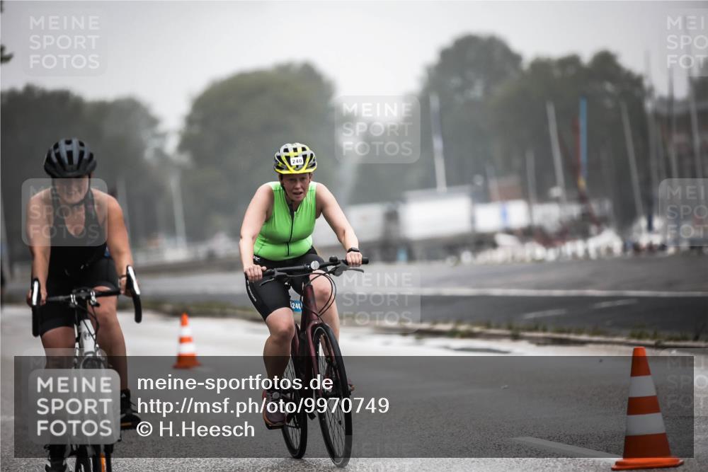 16.08.2026 - KN Förde Triathlon 2026 H.Heesch http://msf.ph/oto/9970749 16.08.2026 09:55:20 Radfahren 112, 235, 240 meine-sportfotos.de
