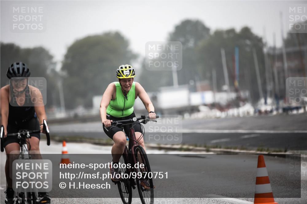 16.08.2026 - KN Förde Triathlon 2026 H.Heesch http://msf.ph/oto/9970751 16.08.2026 09:55:20 Radfahren 112, 235, 240 meine-sportfotos.de