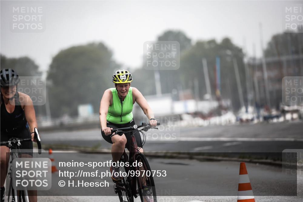 16.08.2026 - KN Förde Triathlon 2026 H.Heesch http://msf.ph/oto/9970753 16.08.2026 09:55:21 Radfahren 112, 235, 240 meine-sportfotos.de
