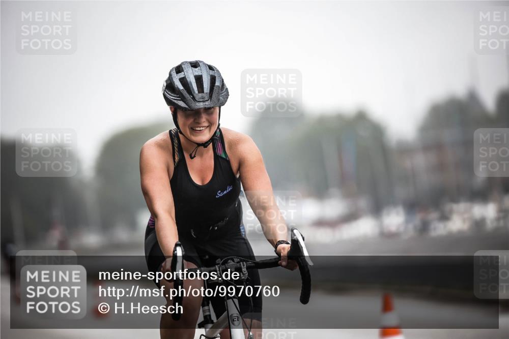16.08.2026 - KN Förde Triathlon 2026 H.Heesch http://msf.ph/oto/9970760 16.08.2026 09:55:22 Radfahren 112, 223, 235, 240 meine-sportfotos.de
