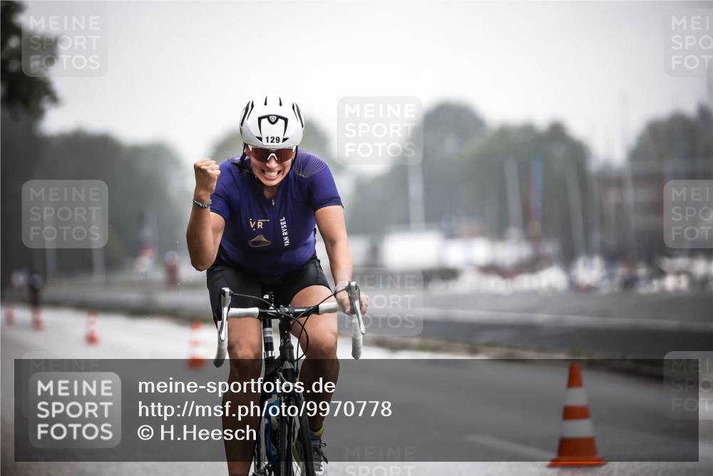 16.08.2026 - KN Förde Triathlon 2026 H.Heesch http://msf.ph/oto/9970778 16.08.2026 09:55:26 Radfahren 112, 219, 223 meine-sportfotos.de