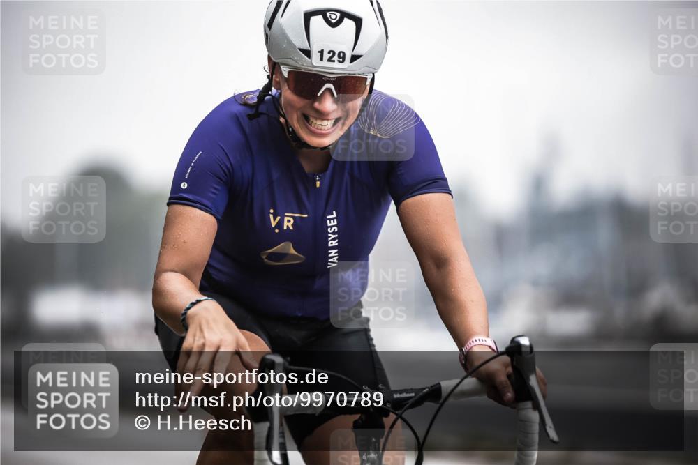 16.08.2026 - KN Förde Triathlon 2026 H.Heesch http://msf.ph/oto/9970789 16.08.2026 09:55:26 Radfahren 112, 219, 223 meine-sportfotos.de