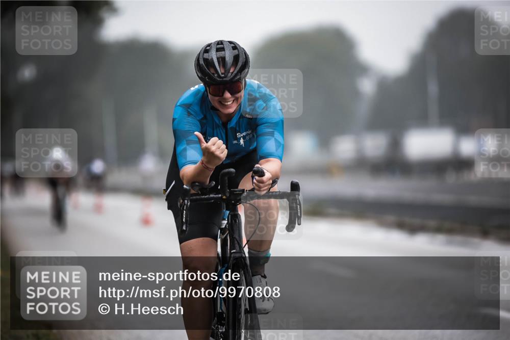 16.08.2026 - KN Förde Triathlon 2026 H.Heesch http://msf.ph/oto/9970808 16.08.2026 09:55:55 Radfahren 131, 216, 226 meine-sportfotos.de