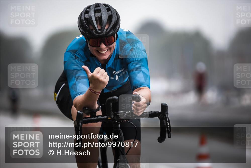 16.08.2026 - KN Förde Triathlon 2026 H.Heesch http://msf.ph/oto/9970817 16.08.2026 09:55:55 Radfahren 131, 216, 226 meine-sportfotos.de