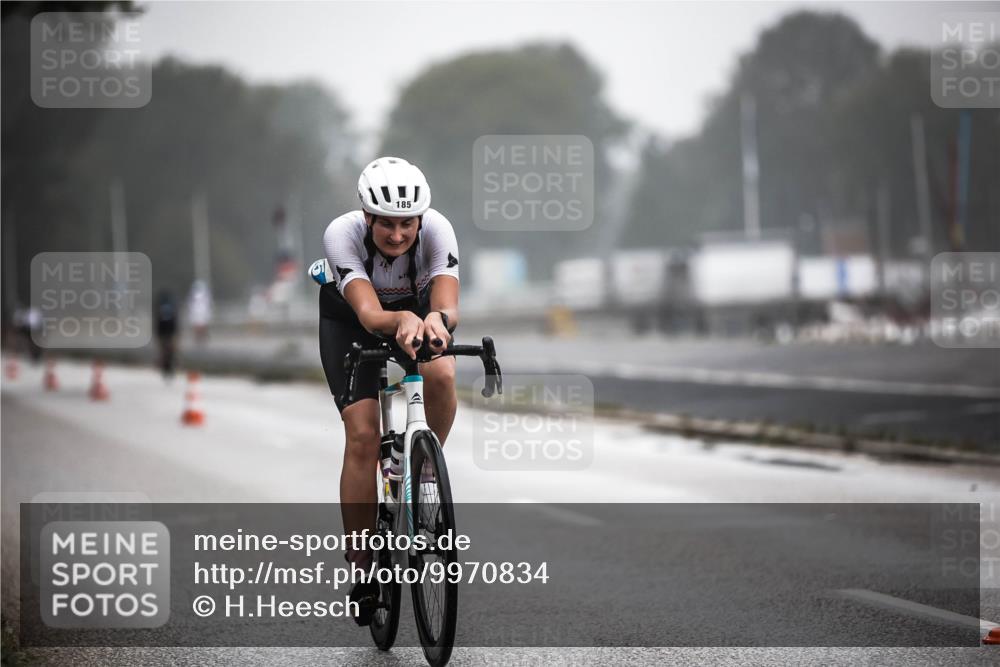 16.08.2026 - KN Förde Triathlon 2026 H.Heesch http://msf.ph/oto/9970834 16.08.2026 09:55:59 Radfahren 131, 216 meine-sportfotos.de
