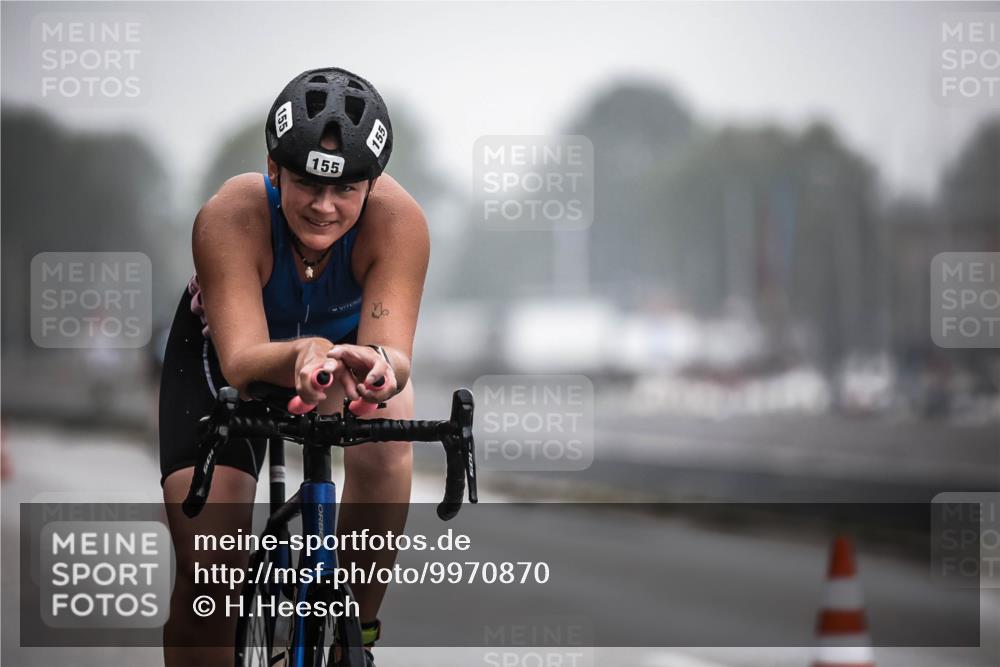 16.08.2026 - KN Förde Triathlon 2026 H.Heesch http://msf.ph/oto/9970870 16.08.2026 09:56:06 Radfahren 202, 229 meine-sportfotos.de