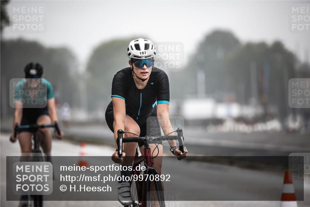 16.08.2026 - KN Förde Triathlon 2026 H.Heesch http://msf.ph/oto/9970892 16.08.2026 09:56:10 Radfahren 195, 197, 202, 229, 254 meine-sportfotos.de