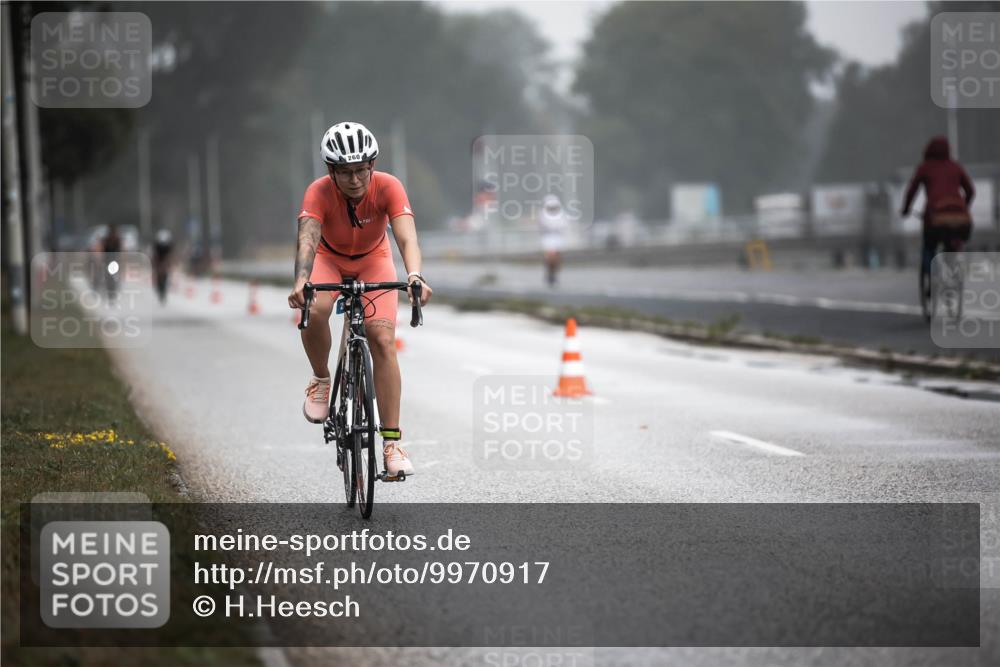 16.08.2026 - KN Förde Triathlon 2026 H.Heesch http://msf.ph/oto/9970917 16.08.2026 09:56:14 Radfahren 195, 197, 229, 254, 260, 805 meine-sportfotos.de