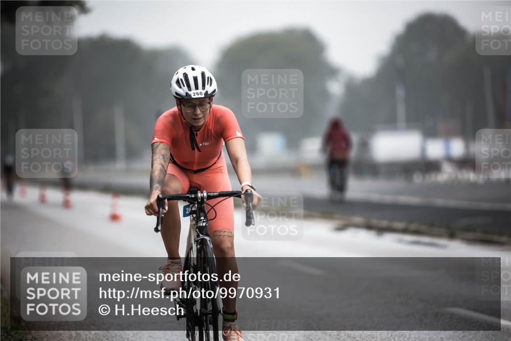 16.08.2026 - KN Förde Triathlon 2026 H.Heesch http://msf.ph/oto/9970931 16.08.2026 09:56:15 Radfahren 195, 197, 254, 260, 805 meine-sportfotos.de