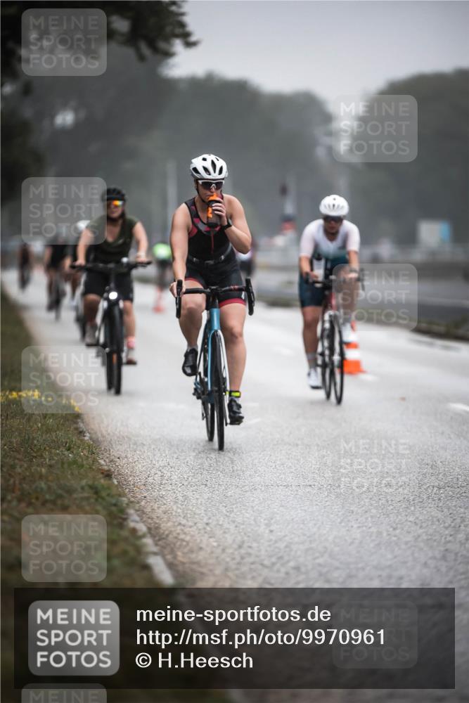 16.08.2026 - KN Förde Triathlon 2026 H.Heesch http://msf.ph/oto/9970961 16.08.2026 09:56:26 Radfahren 108, 172, 225, 261 meine-sportfotos.de