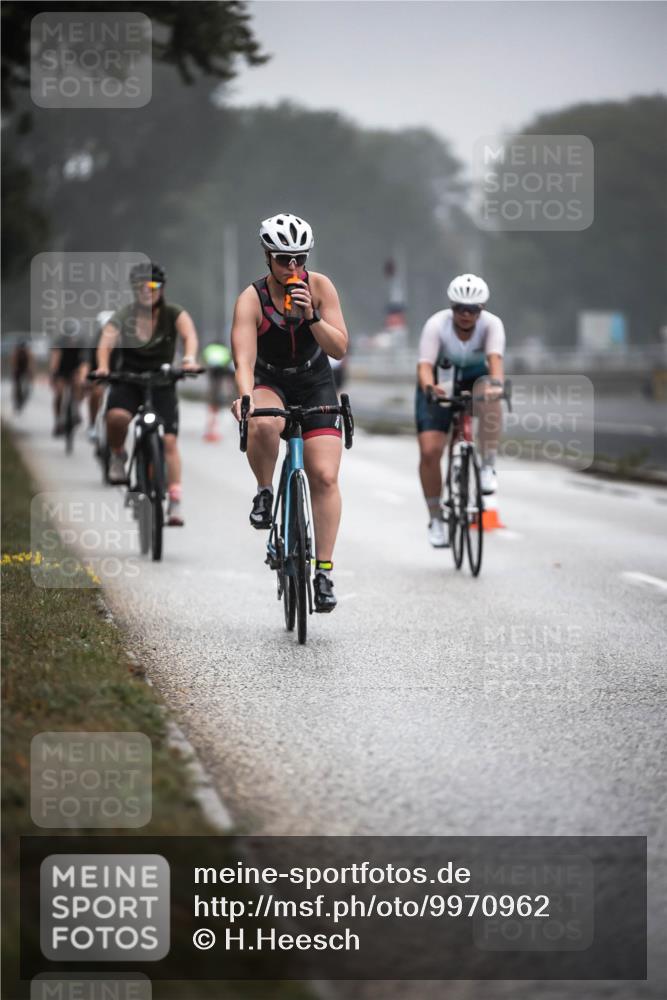 16.08.2026 - KN Förde Triathlon 2026 H.Heesch http://msf.ph/oto/9970962 16.08.2026 09:56:26 Radfahren 108, 172, 225, 261 meine-sportfotos.de