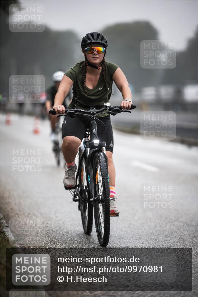 16.08.2026 - KN Förde Triathlon 2026 H.Heesch http://msf.ph/oto/9970981 16.08.2026 09:56:29 Radfahren 108, 137, 172, 225 meine-sportfotos.de