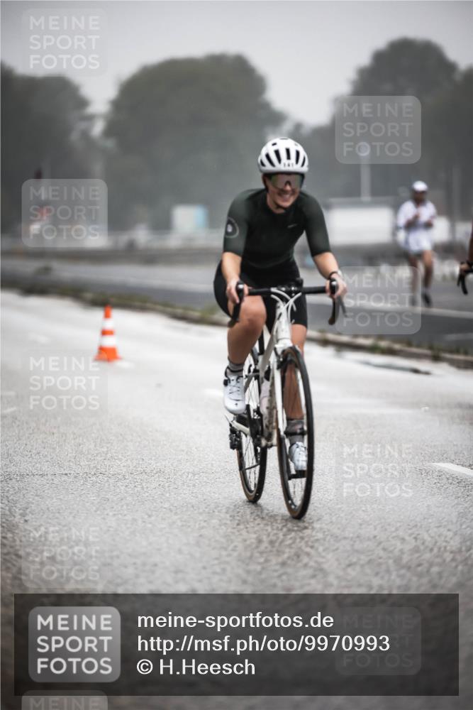 16.08.2026 - KN Förde Triathlon 2026 H.Heesch http://msf.ph/oto/9970993 16.08.2026 09:56:30 Radfahren 108, 137, 172 meine-sportfotos.de