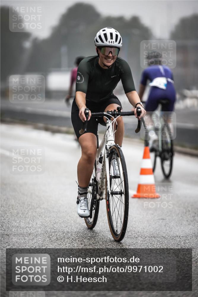 16.08.2026 - KN Förde Triathlon 2026 H.Heesch http://msf.ph/oto/9971002 16.08.2026 09:56:31 Radfahren 108, 137, 172 meine-sportfotos.de