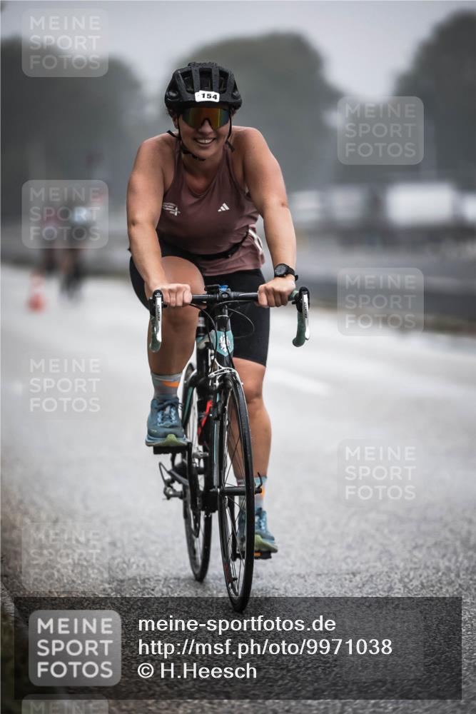 16.08.2026 - KN Förde Triathlon 2026 H.Heesch http://msf.ph/oto/9971038 16.08.2026 09:56:38 Radfahren 175 meine-sportfotos.de
