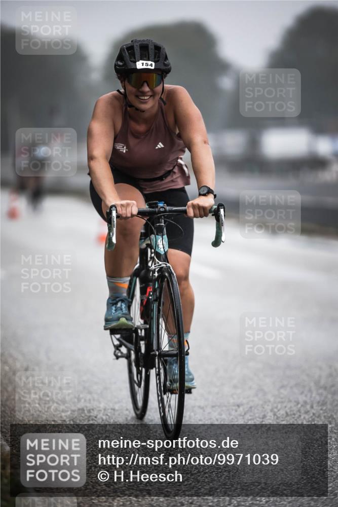 16.08.2026 - KN Förde Triathlon 2026 H.Heesch http://msf.ph/oto/9971039 16.08.2026 09:56:38 Radfahren 175 meine-sportfotos.de