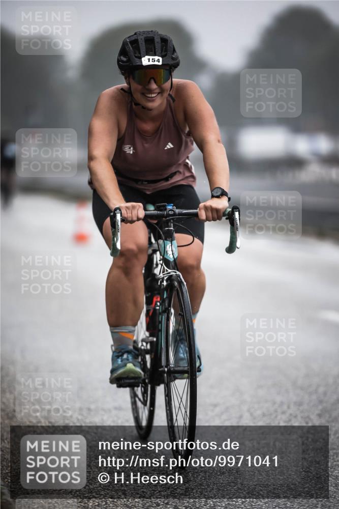 16.08.2026 - KN Förde Triathlon 2026 H.Heesch http://msf.ph/oto/9971041 16.08.2026 09:56:38 Radfahren 175 meine-sportfotos.de