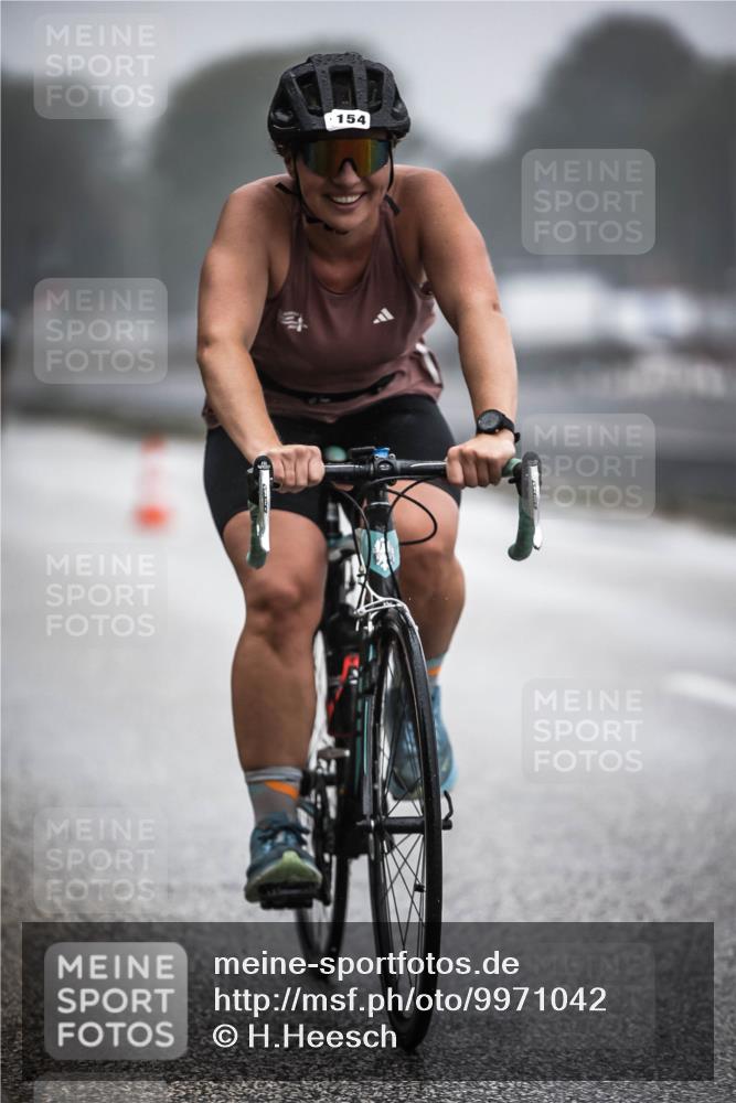 16.08.2026 - KN Förde Triathlon 2026 H.Heesch http://msf.ph/oto/9971042 16.08.2026 09:56:38 Radfahren 175 meine-sportfotos.de