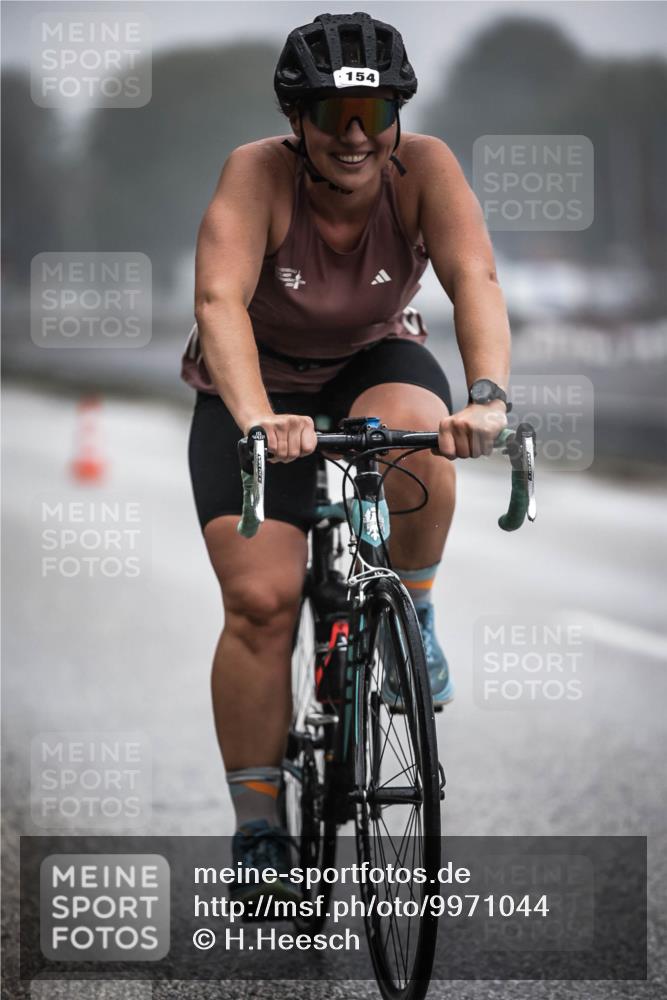 16.08.2026 - KN Förde Triathlon 2026 H.Heesch http://msf.ph/oto/9971044 16.08.2026 09:56:38 Radfahren 175 meine-sportfotos.de